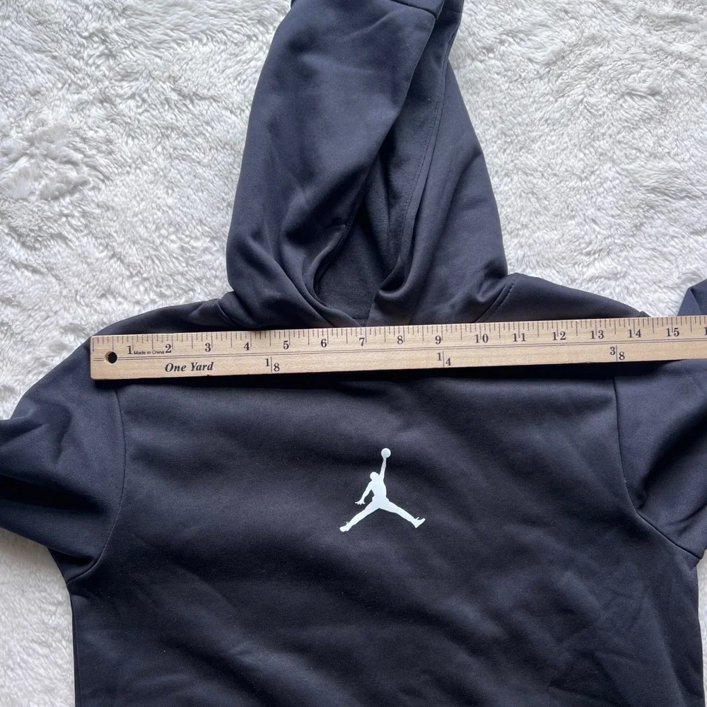 Jordan‎ Boys Dri-FIT Therma Hoodie Black White Jumpman Pullover 957839-023 Small